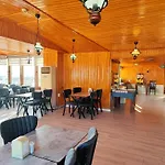 Grand Liza Hotel