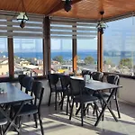 Grand Liza Hotel