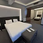 Gardan Hotel