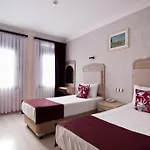 Artefes Hotel Old City