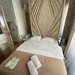 Ab Residences -Cihangir Luxury Antique Apartment