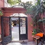 Armoni City Otel Kadikoey