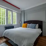 Bosphorus View With 2 Bedrooms And Central Location