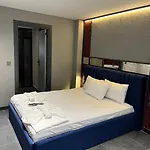 Abone Suites