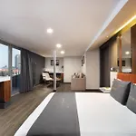 Second Suit Hotel