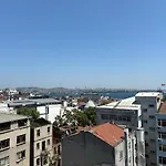Sari Apartmani