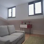 Kadikoey Warm House