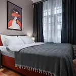 Spacious And Stylish 3Br W Private Garden