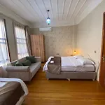 Amida&Nurayhousehotel