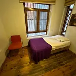 Mrngz Rooms 33