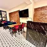 The Pera Vista & 1 Plus One Suite Facilities