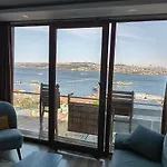 Bosphorus Menekshe Rezidances