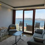 Bosphorus Menekshe Rezidances