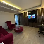 Sara Suit Hotel