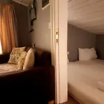 Zenka Rooms