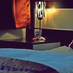 Otel Venues