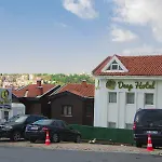 Deep Hotel