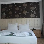 City Wall Hotel