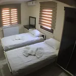 Beyoglu Huzur Hotel