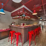 Taksim Istanbul Nis Hotel - Istiklal Street