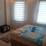 Huzur Apart