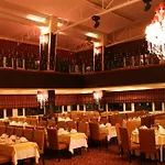 Zoe Hotel