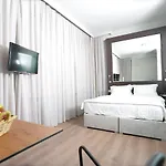 Ferman Pera Hotel