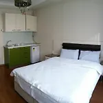 Istanbul Modern Residence