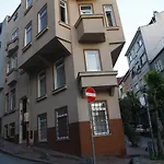 Unique And Central Istanbul Experience Taksim