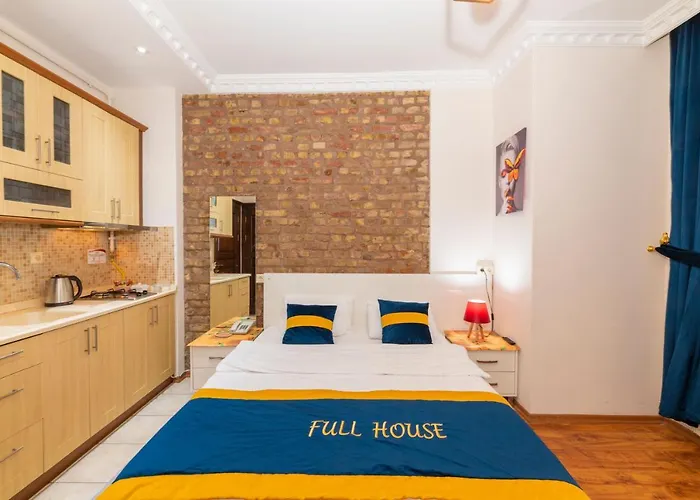 Opera House Hotel