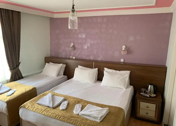 Emagine Hotel