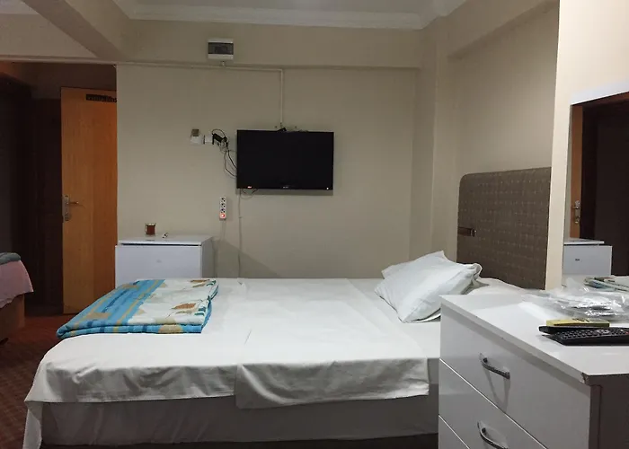 Istanbul Paris Hotel & Hostel