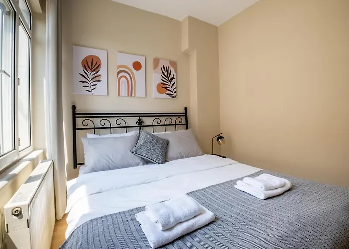 Spacious 2 Bedroom With Panoramic Bosphorus View
