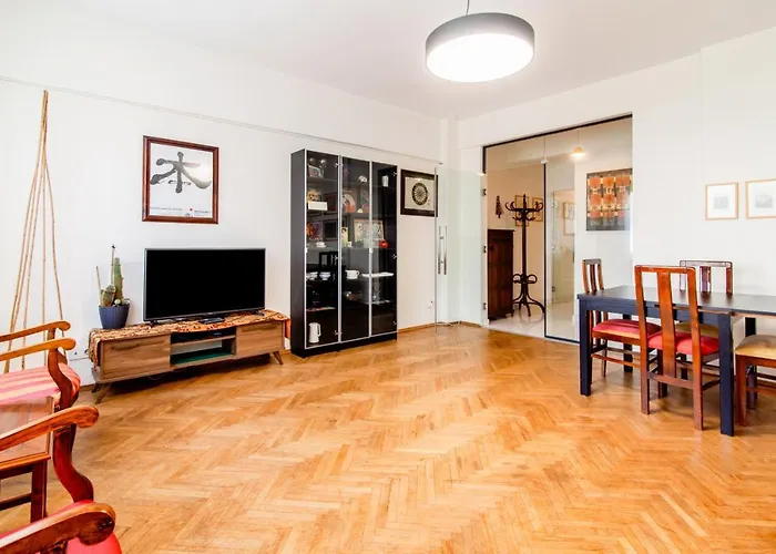 Cozy Flat In Beyoglu Near Public Transportation