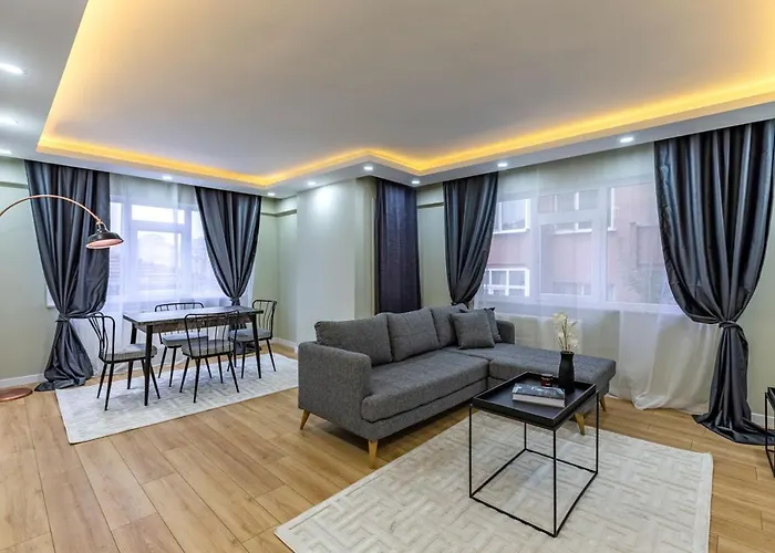 Modern And Well Designed Apartment Near Public Transportation In Maltepe