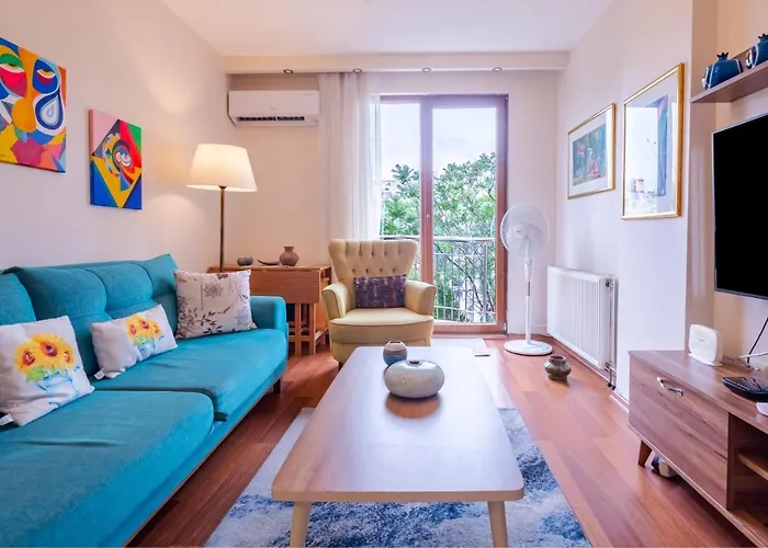 Pleasant Flat With Central Location In Sisli