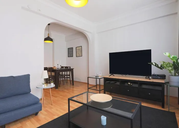 Stylish And Convenient Apartment In Sisli