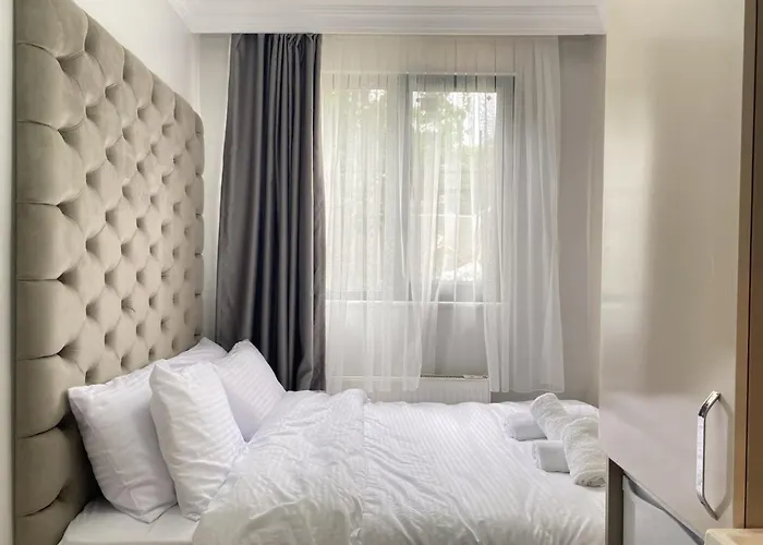 New Studio 1 Min To Trump Mall And Metro In Sisli