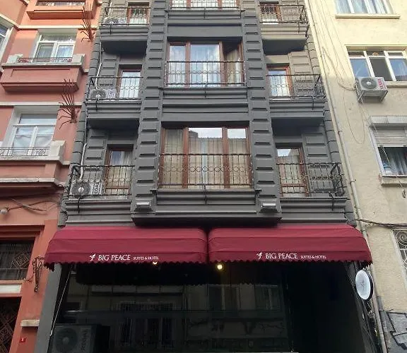 Big Peace Hotel