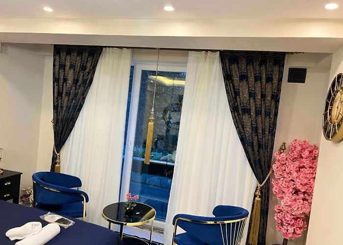 Deluxe Suite Golden Horn