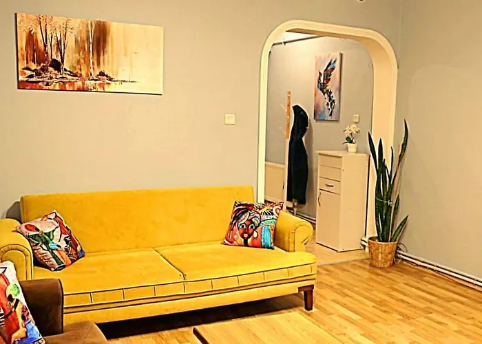 Kadikoey Yeldegirmeni\'Nde Daire