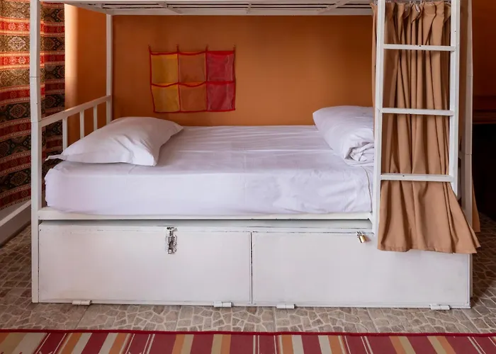 Bahaus Guesthouse Hostel