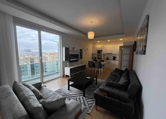 Cozy Homes - 2 Rooms & 1 Living Room Apartment