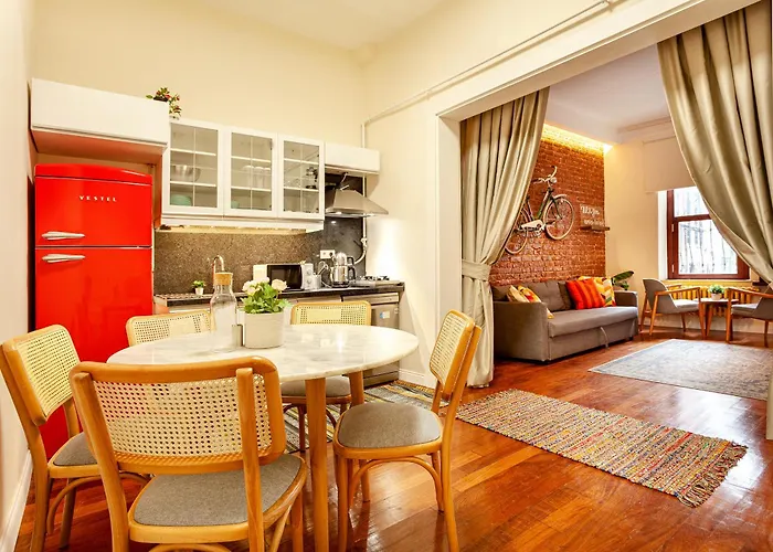 Stylish Flat Near Istiklal Street