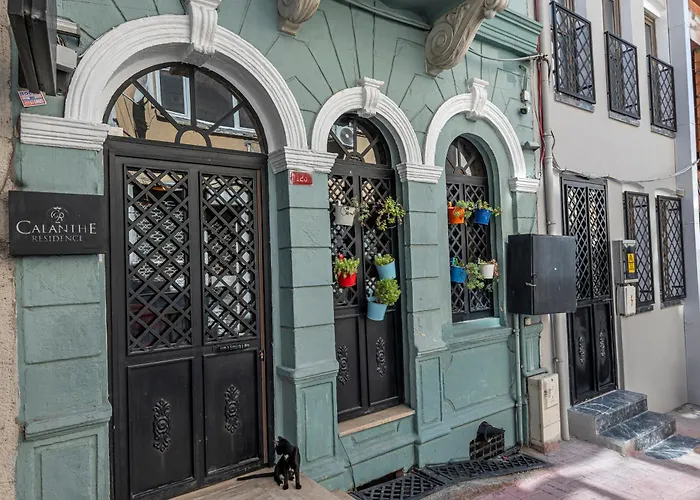 Calanthe Residence