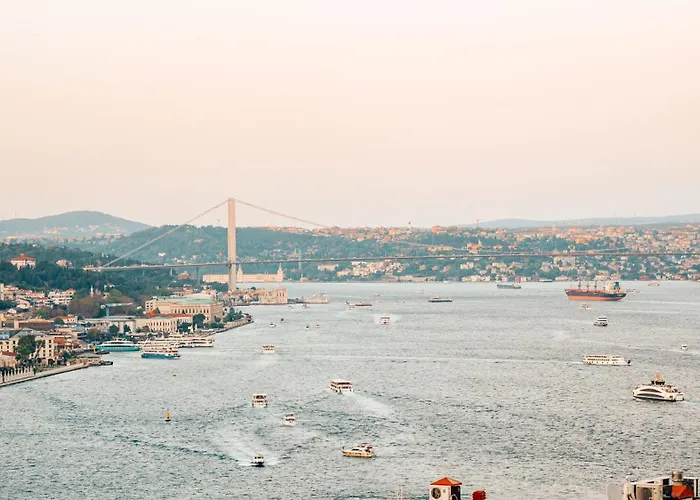 Bosphorus View Oasis 3 Br- 2 Ba Apartment