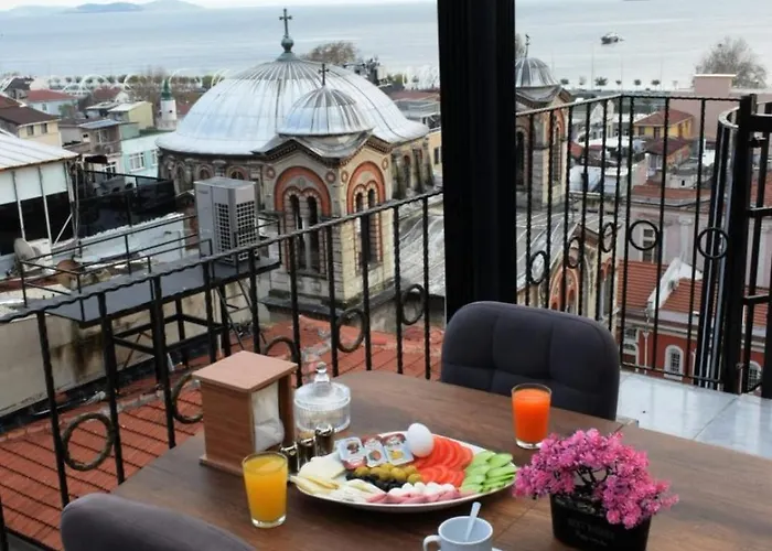 Sabina Hotel Near Grand Bazaar, City Center