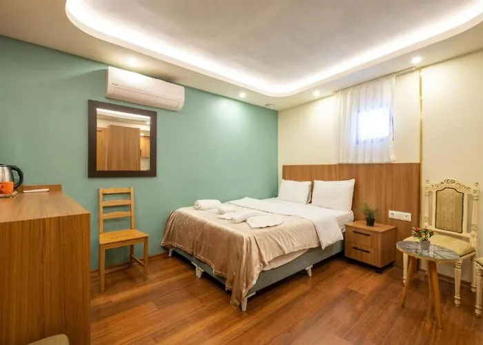 Istanbul Boutique Ortakoey