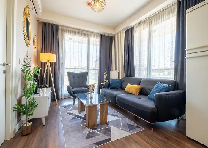 Elara Pera Hotel