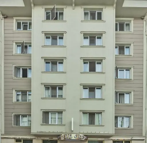 La Garden Hotel